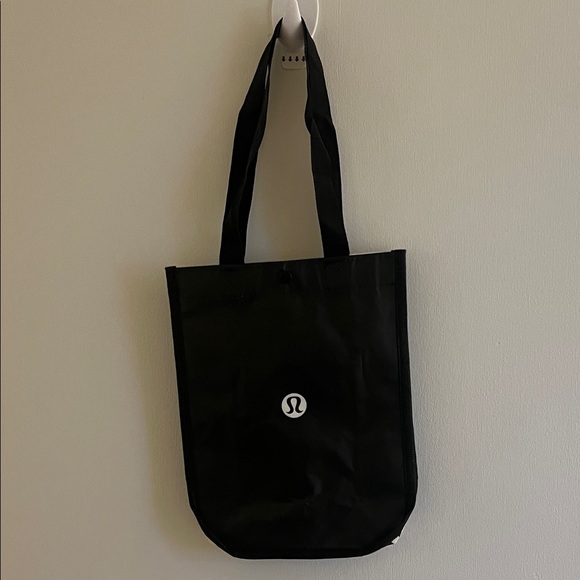 Lululemon Red, Black, and Gray Bags - Picture 11 of 17